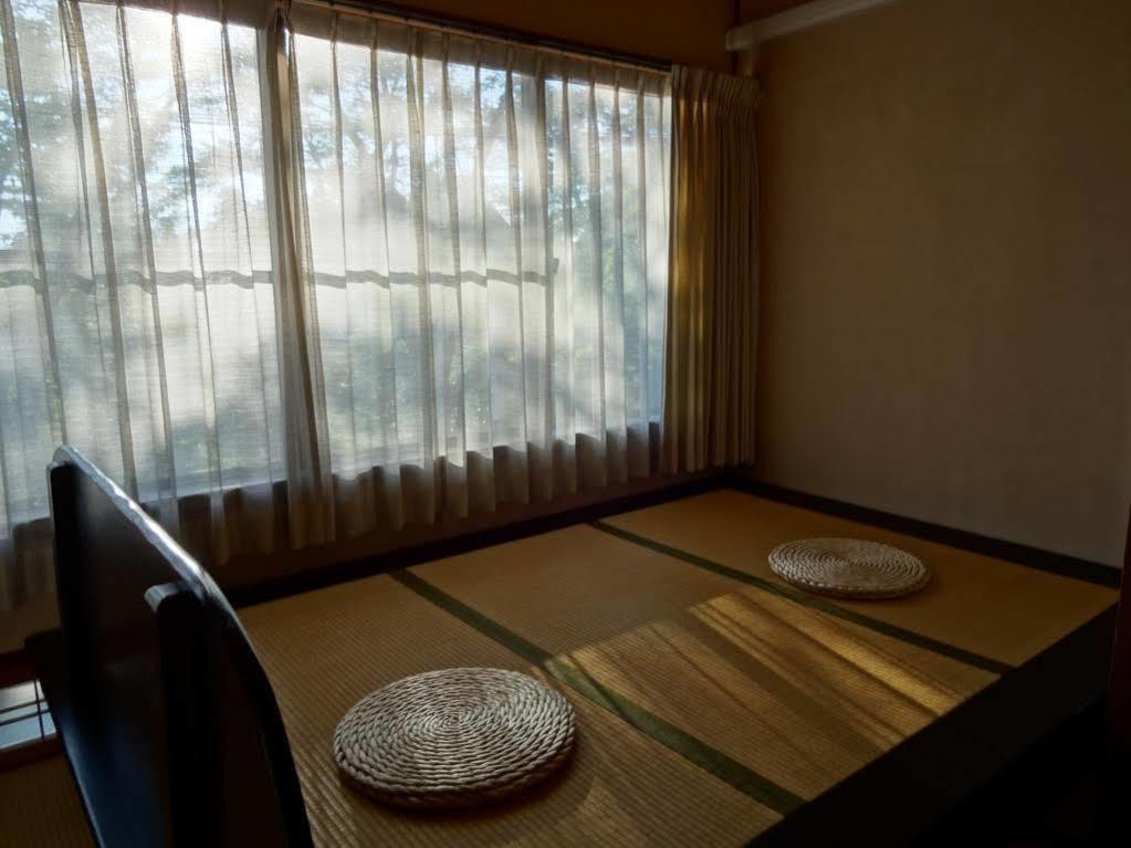 Jinpyokaku Hotell Yamanouchi  Eksteriør bilde
