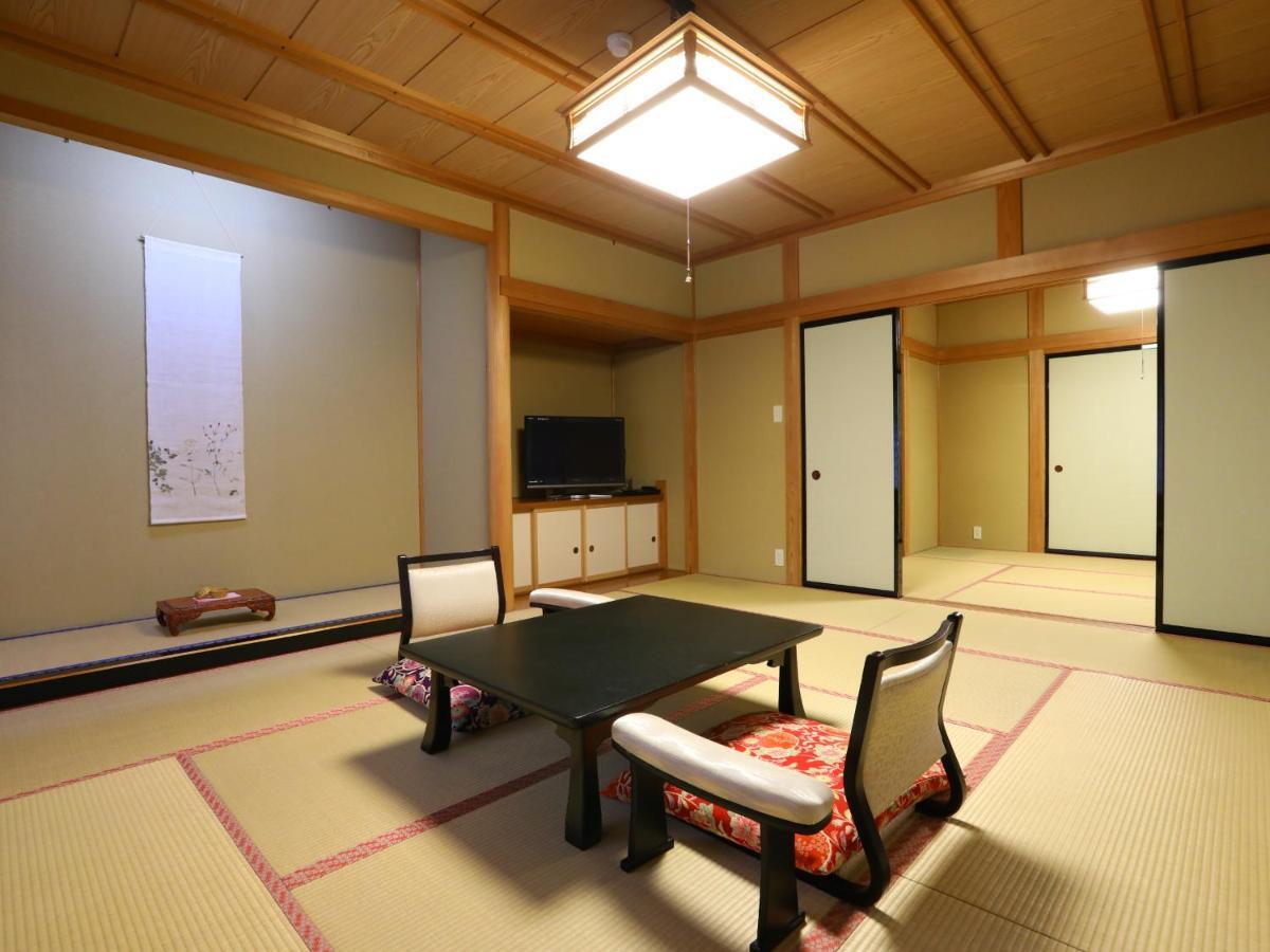 Jinpyokaku Hotell Yamanouchi  Eksteriør bilde