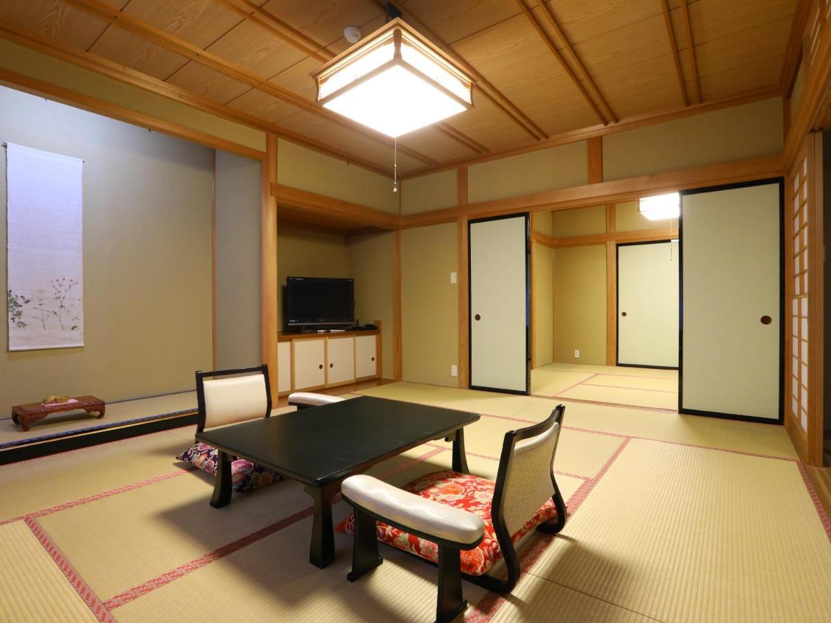 Jinpyokaku Hotell Yamanouchi  Eksteriør bilde