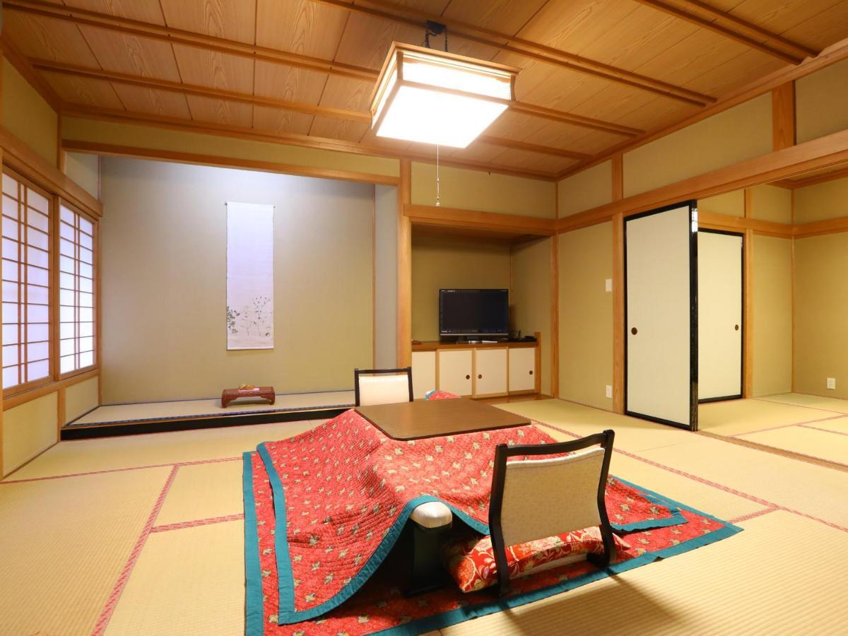 Jinpyokaku Hotell Yamanouchi  Eksteriør bilde