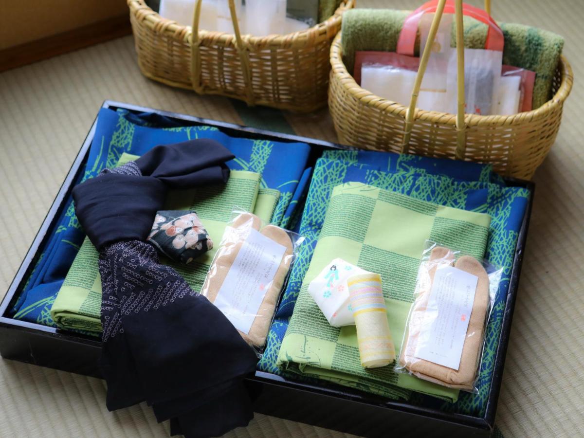 Jinpyokaku Hotell Yamanouchi  Eksteriør bilde